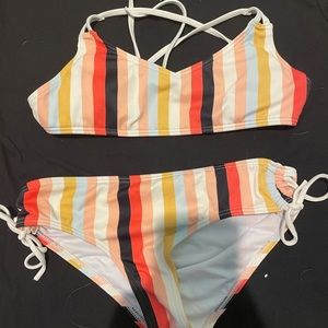 Billabong bikini! Kids sizing